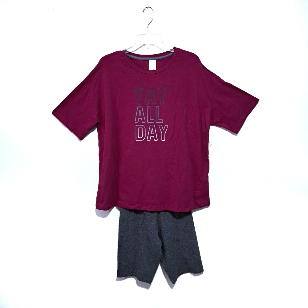 SECRET TREASURES T Shirt Bike Shorts  Sz M Pink Grey